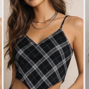 H&M Black and White Plaid Crop Top